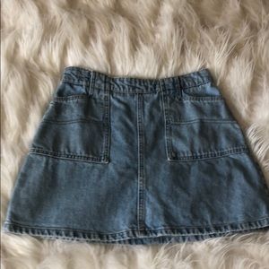 urban outfitters size small